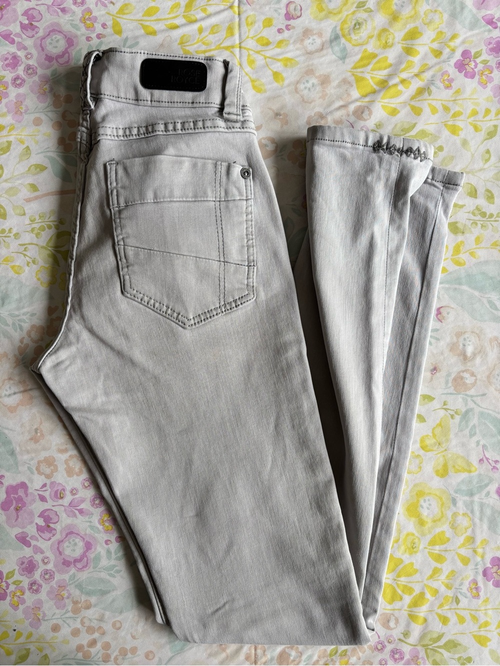 Rose Royce Premium Select Sarina Pants Gray Size 26 / 3/4 EUC